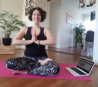 isabelle yoga boostyourhealth
